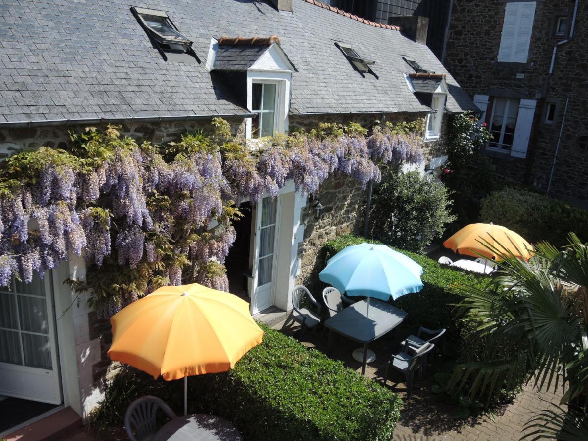 Clos De La Fontaine Dinard Exterior photo