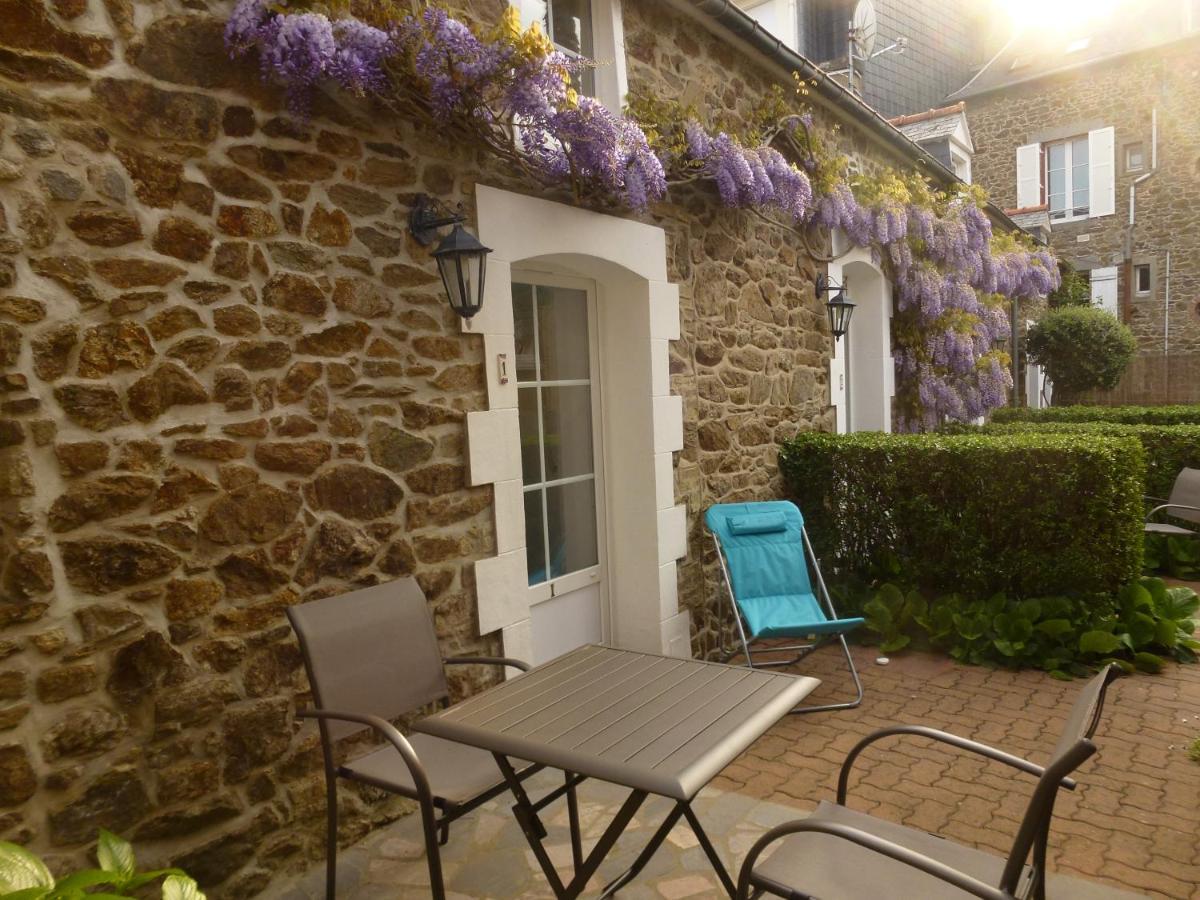 Clos De La Fontaine Dinard Exterior photo